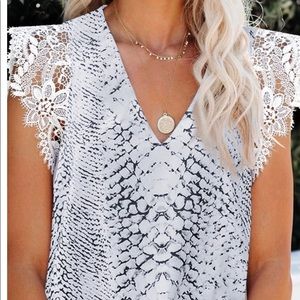 White Print Lace Shoulder Tank Top